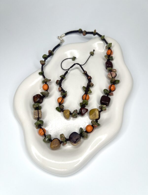 Gaja — unikatowy komplet